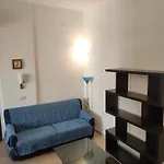 Apartman Cherie House *