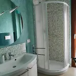Cherie House * 奧爾比亞