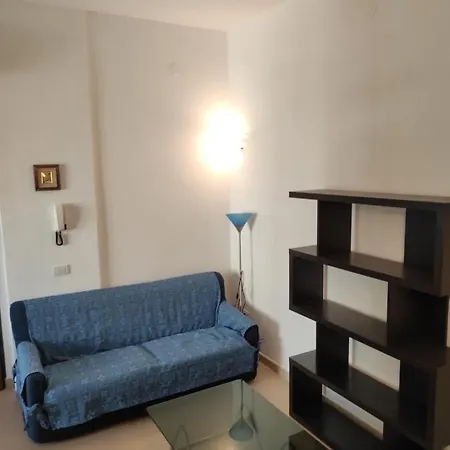 Apartment Cherie House *