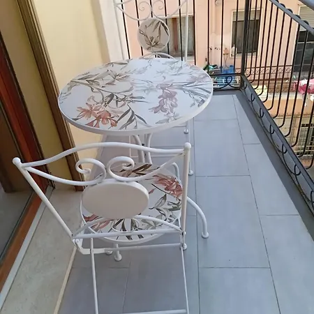 Cherie House דירה